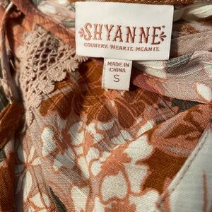 Shyanne Adjustable Spaghetti  Strap Hi Low Floral and Lace Dress Small